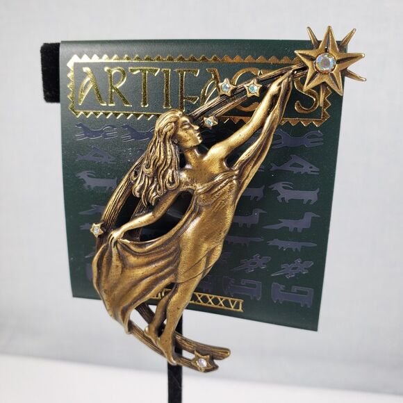 Vintage 1986 JJ Jonette Gold Tone Mystic Star Thrower Artifacts Brooch - Picture 3 of 7